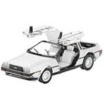 Análisis y comparativa: Las mejores maquetas del DeLorean al estilo freaky japonés